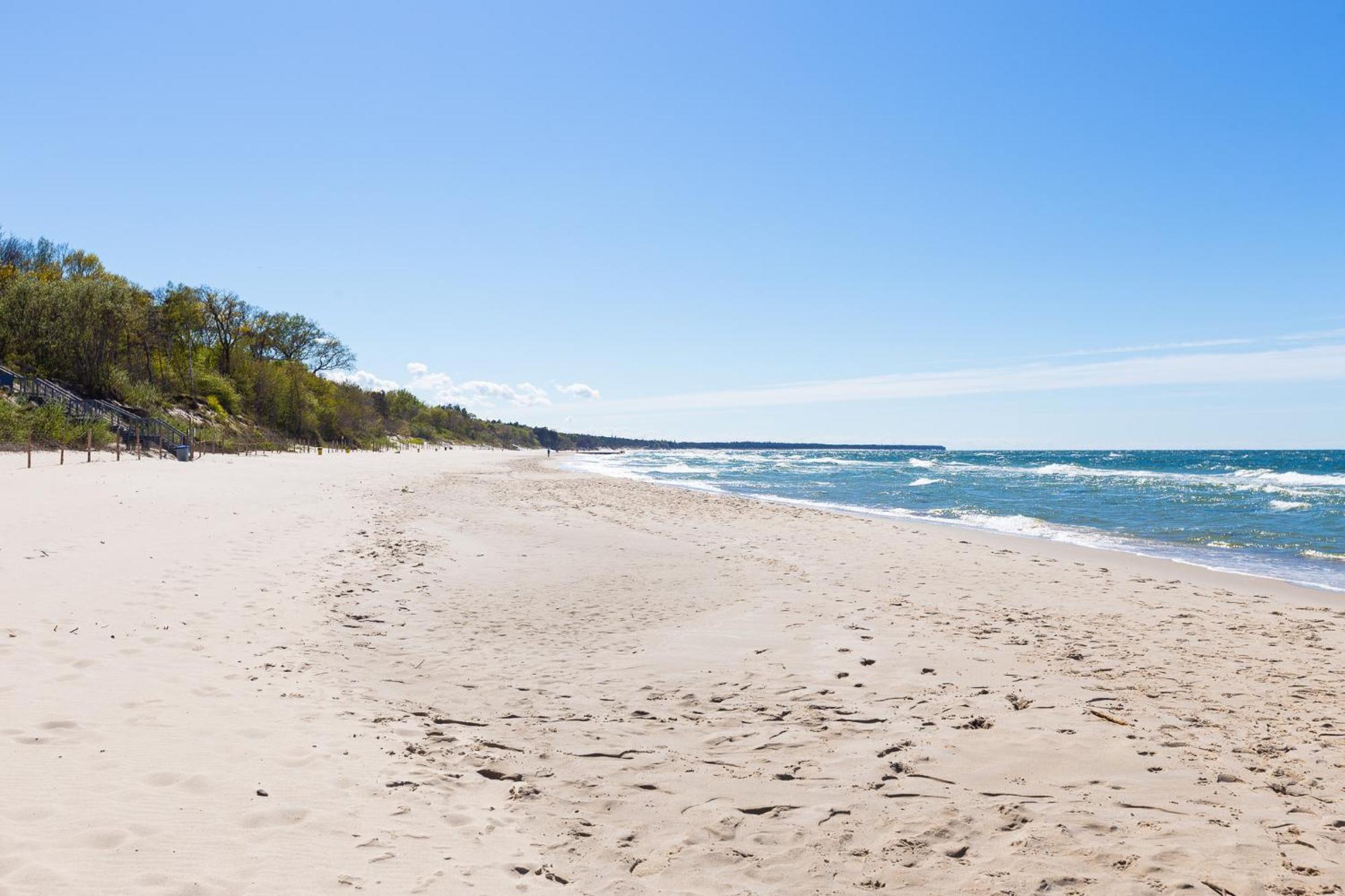 Blue Mare Polanki Klonowa Behappy 350 M Baltic Sea Kolobrzeg