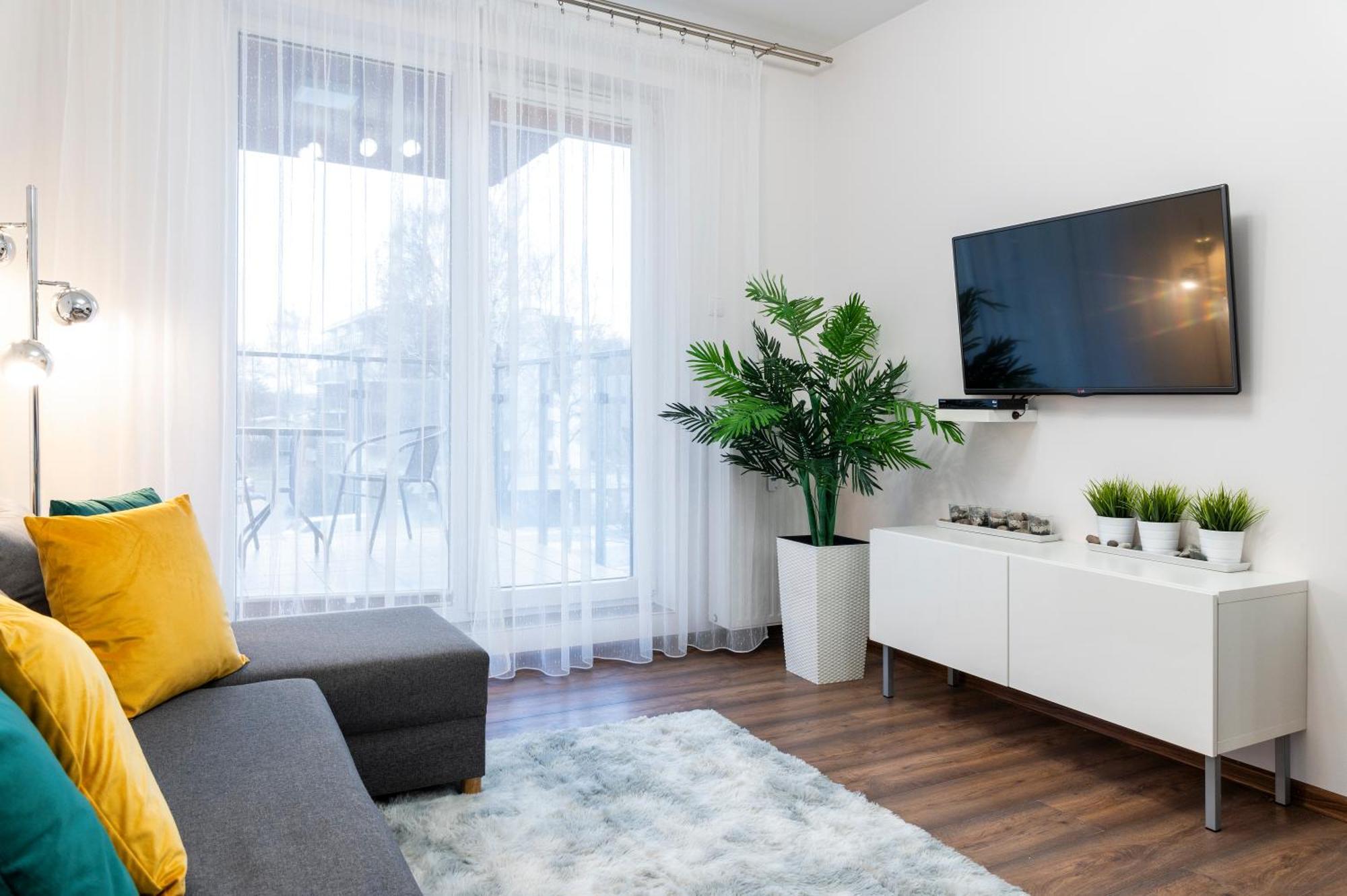 Apartment Blue Mare Polanki Klonowa Behappy 350 M Baltic Sea